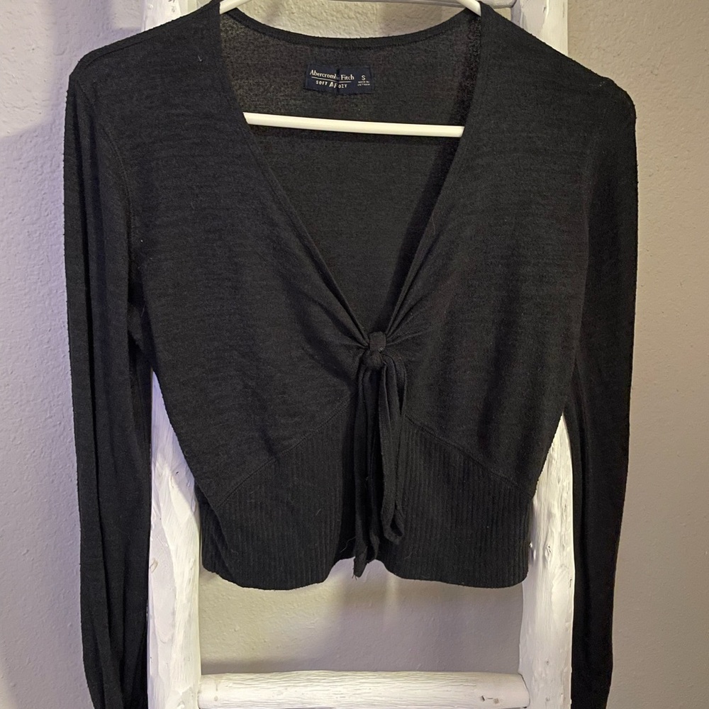 A&F Long Sleeve V Neck Sweater with Front Tie (black) US Size S